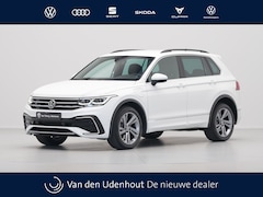 Volkswagen Tiguan - 1.4 TSI 245pk eHybrid R-Line Business+ Navigatie Camera Keyless Assistentiepakket 270