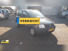 Fiat Panda - 1.1 Active RADIO-CD/STUURBEKR./CENTR.VERGR