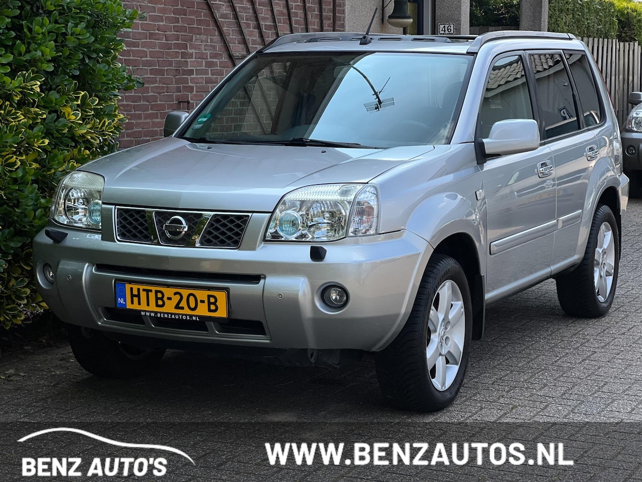 Nissan X-Trail - 2.5 Sport Youngtimer/Automaat/PanoDak - AutoWereld.nl