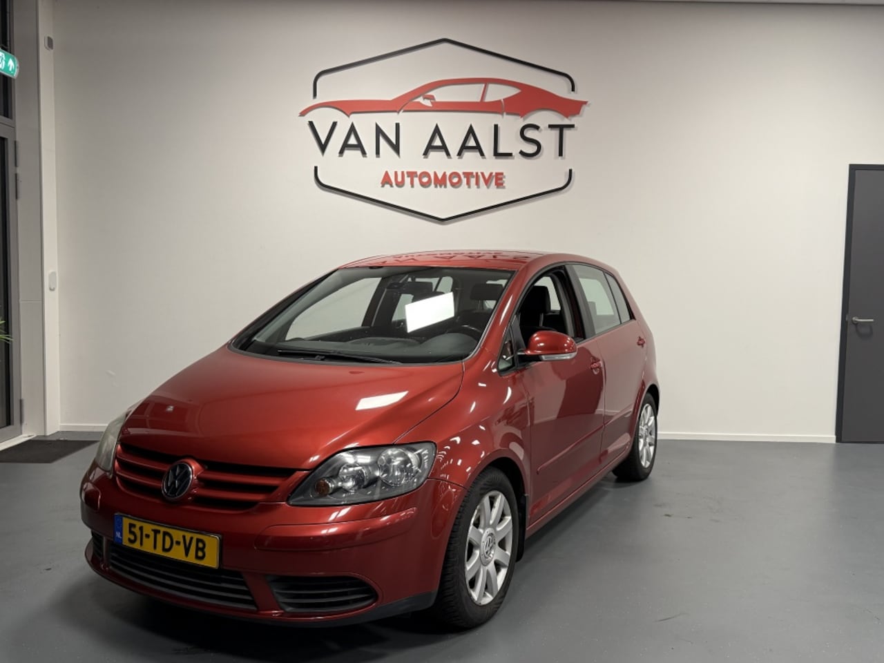 Volkswagen Golf Plus - 1.6 FSI Sportline 1.6 FSI Sportline - AutoWereld.nl