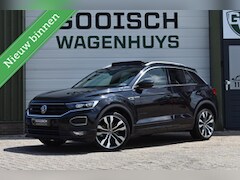 Volkswagen T-Roc - 1.5 TSI Sport Business R | Schuifdak | Virtual |