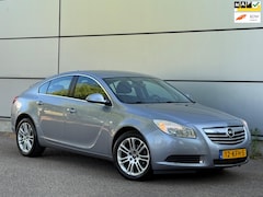 Opel Insignia - 1.8 Edition Navi |Clima |Stuurbed |Cruise |Lmv |Trekhaak |Nap |Boekjes