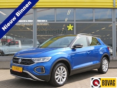 Volkswagen T-Roc - 1.0 TSI Life -110pk- | Two Tone | LED | Digitale Cockpit Pro | Park Assist | Rijklaarprijs