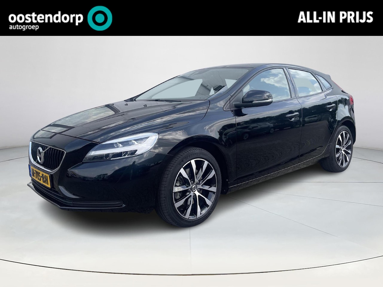 Volvo V40 - 2.0 T3 Inscription Navigatiesysteem | Verwarmbare voorstoelen | Cruise Control | Aircondit - AutoWereld.nl