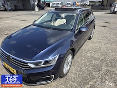 Volkswagen Passat Variant - 1.4 TSI GTE AUTOMAAT, PANORAMA DAK