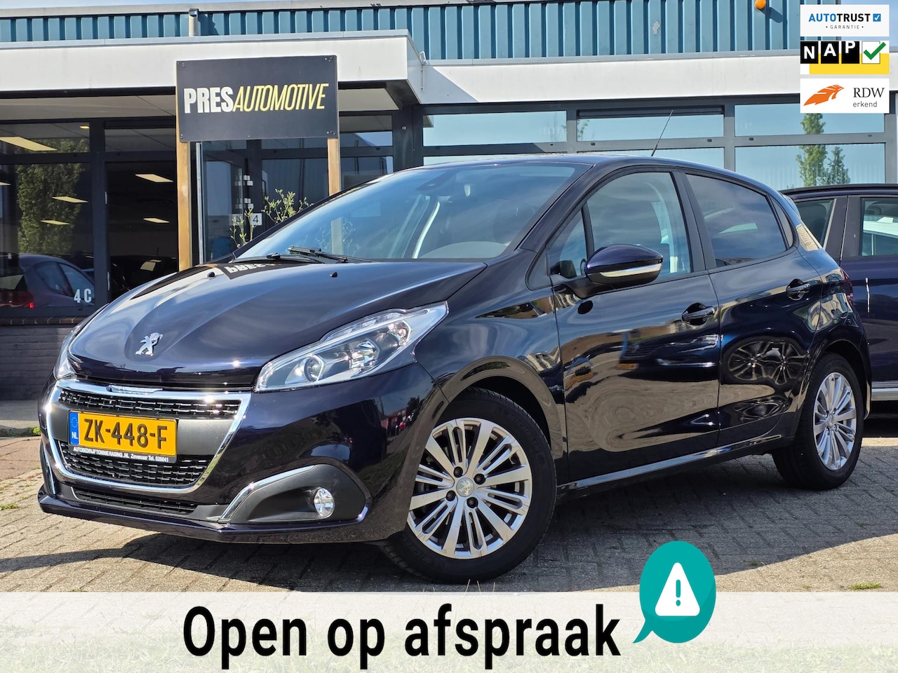 Peugeot 208 - 1.2 PureTech Signature |AIRCO|CRUISE|NAVI|PDC - AutoWereld.nl