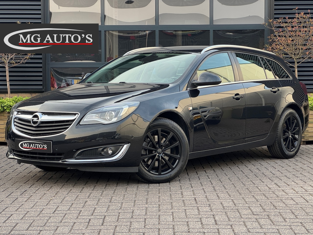 Opel Insignia Sports Tourer - 1.6 T Edition | Trekhaak| Navigatie | Cruise Control | Climate Control | Elektrische Achte - AutoWereld.nl