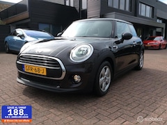 MINI Cooper - 1.5 Chili Serious Business stoelverw Navi Lm Vlg