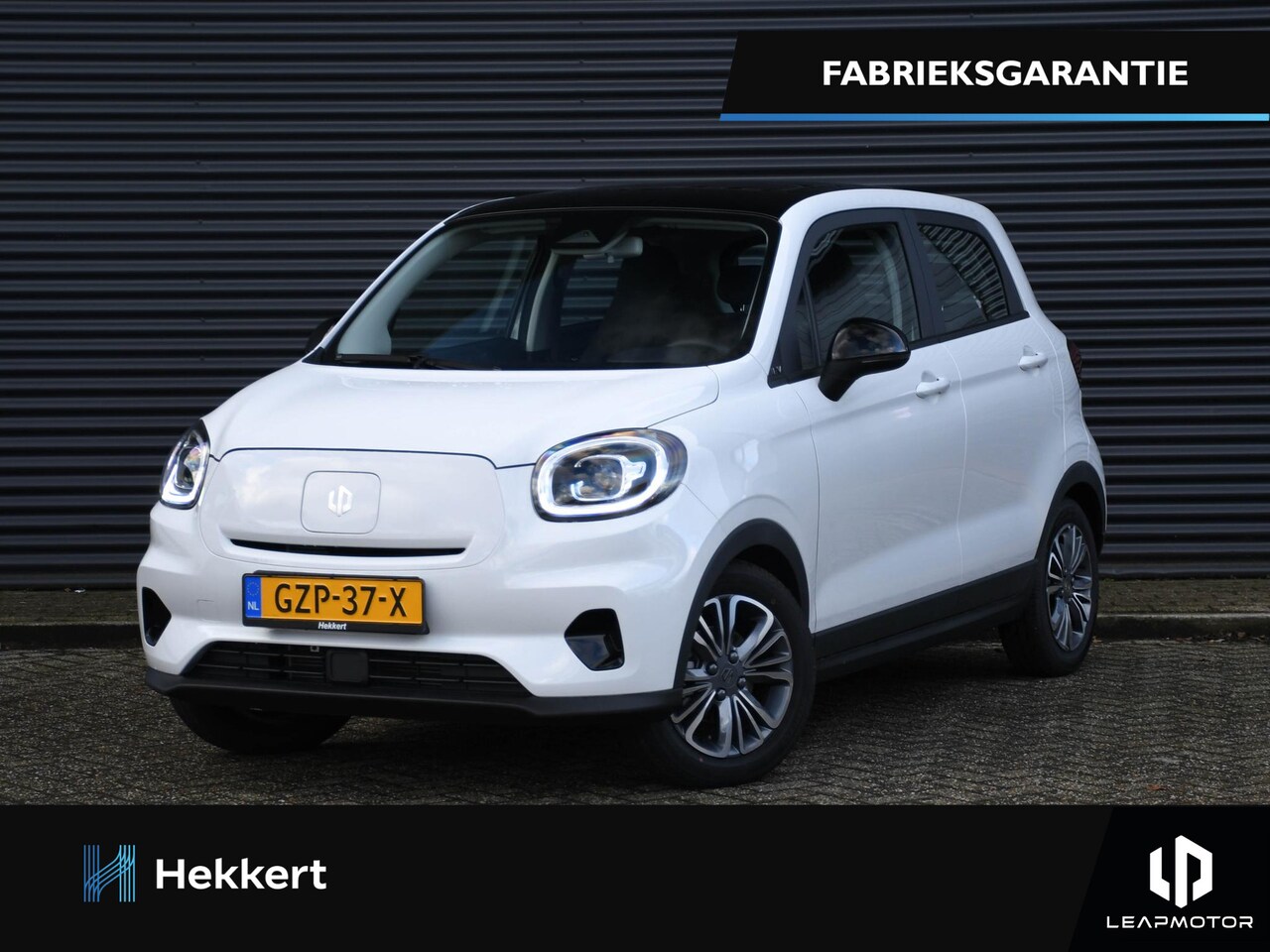 Leapmotor T03 - Design 37.3kWh 95pk Automaat NAVI | PANO-DAK | LANE ASSIST | ADAP. CRUISE | DODE HOEK | US - AutoWereld.nl
