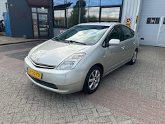 Toyota Prius - 1.5 VVT-i