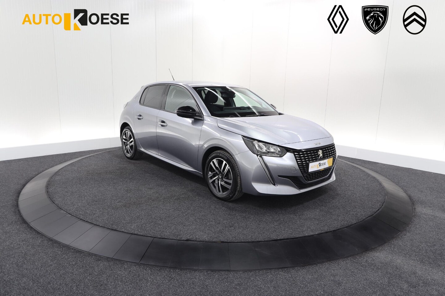 Peugeot 208 - PureTech 100 Allure | Camera | Navigatie | Parkeersensoren | Apple Carplay - AutoWereld.nl