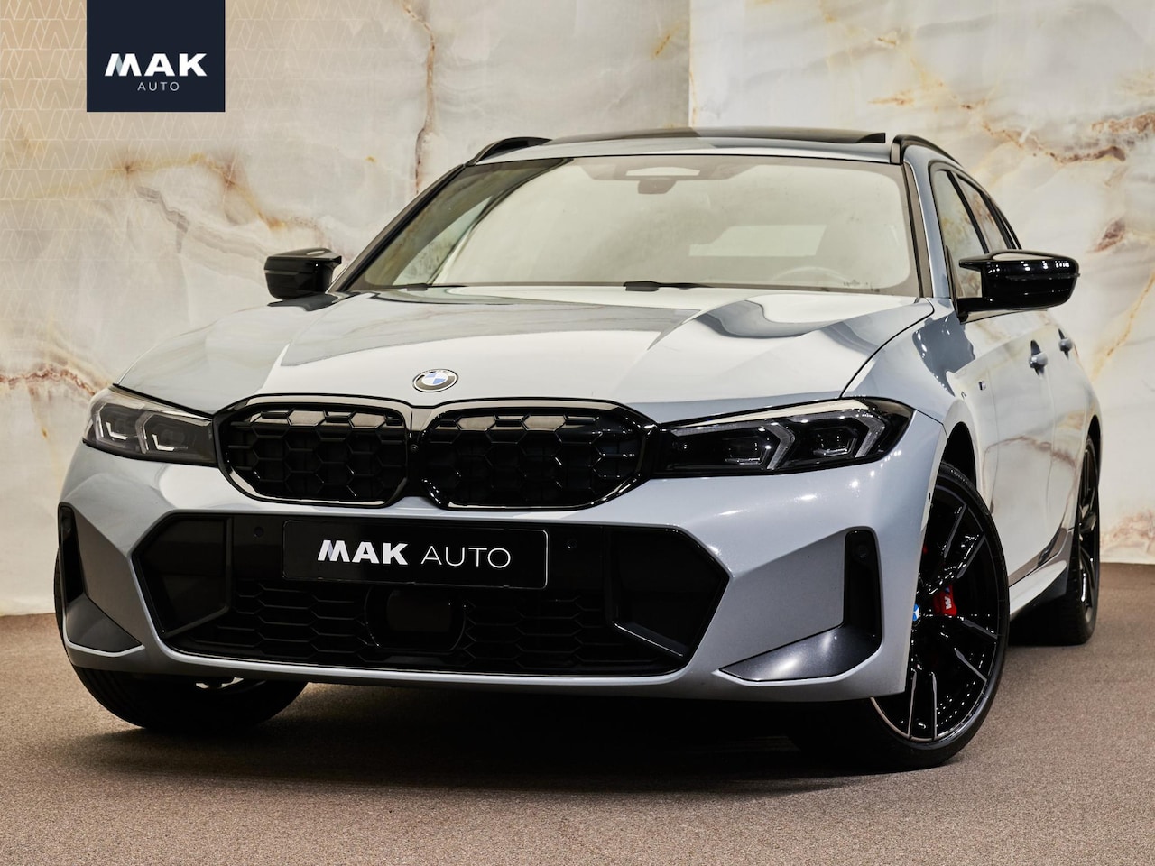 BMW 3-serie Touring - M340i xDrive M Sport Pro, M Stoelen, 19", pano, tr.haak, H/K, LED-kopl., memory, privacy - AutoWereld.nl