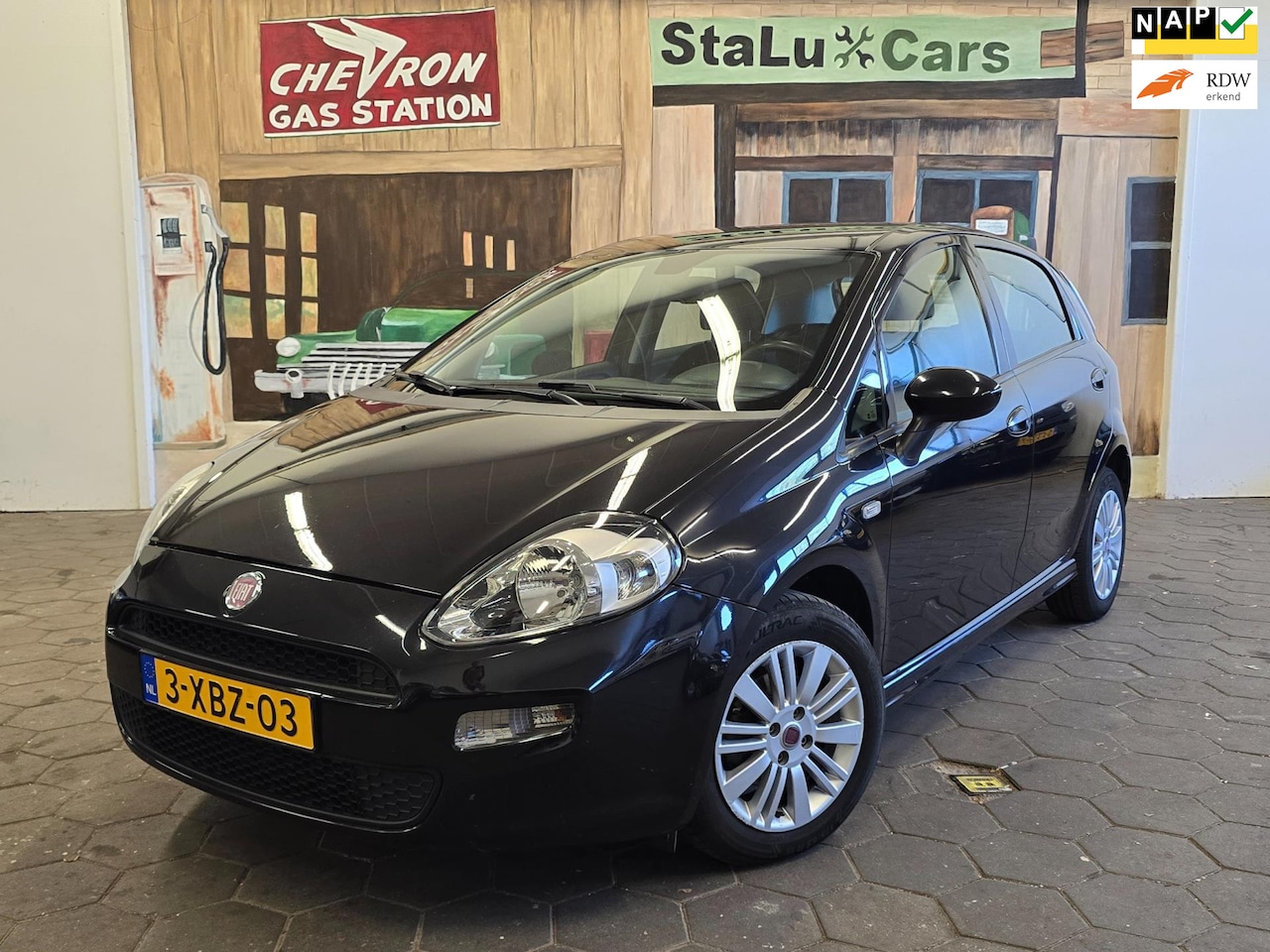 Fiat Punto Evo - 0.9 TwinAir Street/AIRCO/N.A.P/5-DEURS/CRUISE/ - AutoWereld.nl