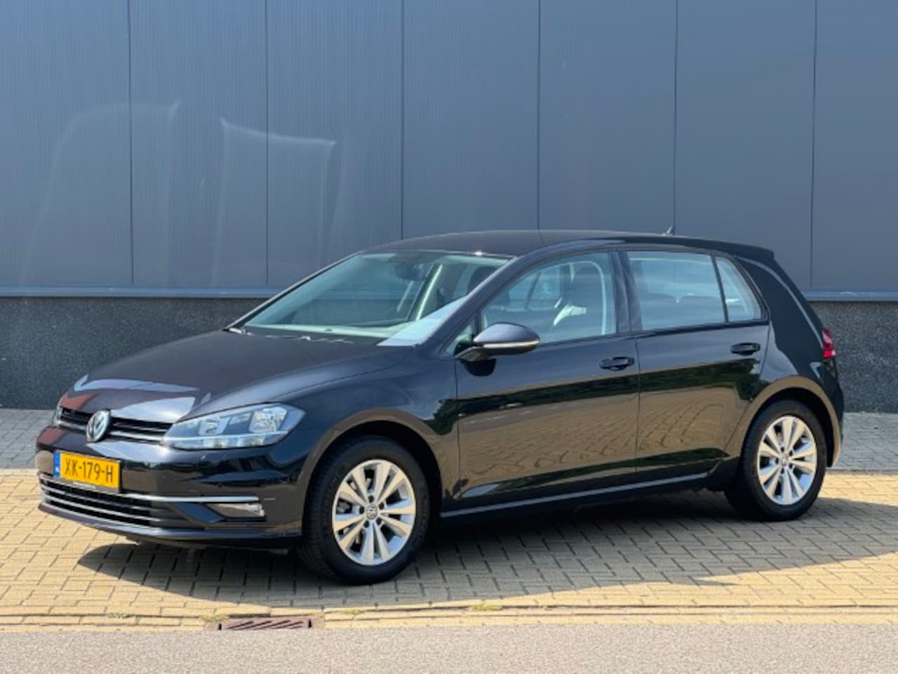 Volkswagen Golf - 1.0 TSI Comfortline Navi, Ad Cruise - AutoWereld.nl