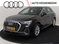 Audi Q3 - 35 TFSI S edition | Navigatie Plus | Digital cockpit | CarPlay | Climate control | Parkeer