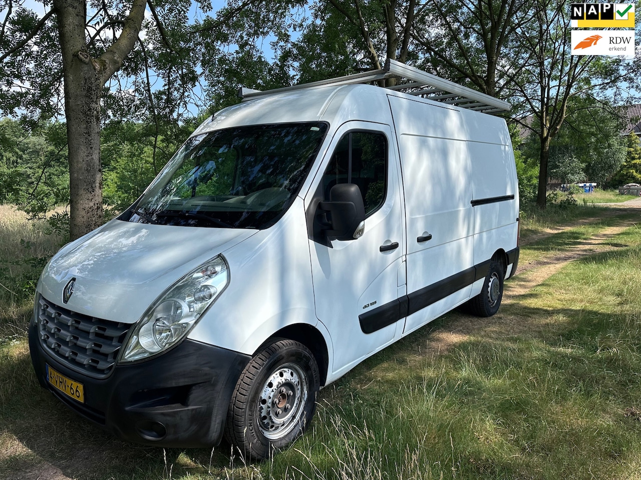 Renault Master - T35 2.3 dCi L2H2 Apk t/m 16-02-2025 - AutoWereld.nl