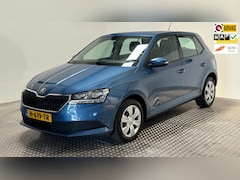 Skoda Fabia - 1.0 TSI Active benzine airco 5 deurs