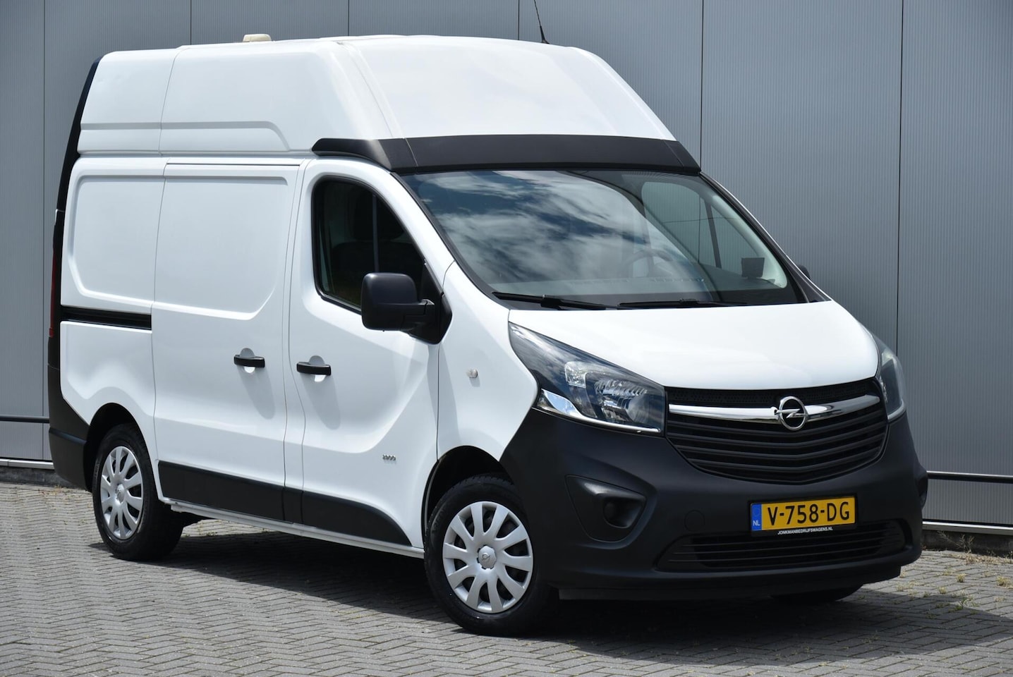 Opel Vivaro - 1.6 CDTI L1H2 125 Pk! Euro 6 Airco Camera Cruise - AutoWereld.nl
