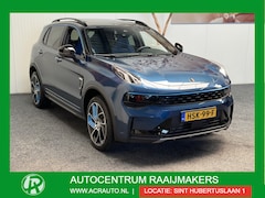 Lynk & Co 01 - 1.5 2023, ZWARTE HEMEL, 6, 6kW 60 STUKS OP VOORRAAD VOL OPTIES 360 CAMERA ADAPTIVE CRUISE