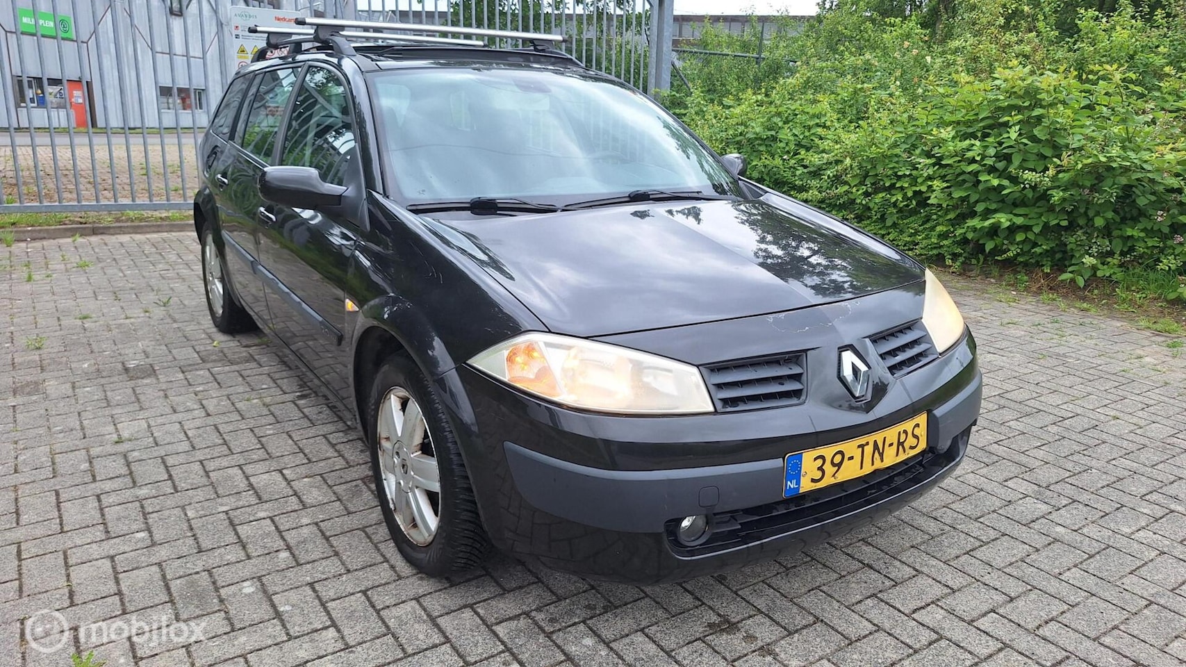 Renault Mégane Grand Tour - 2.0-16V Business Line 2.0-16V Business Line - AutoWereld.nl