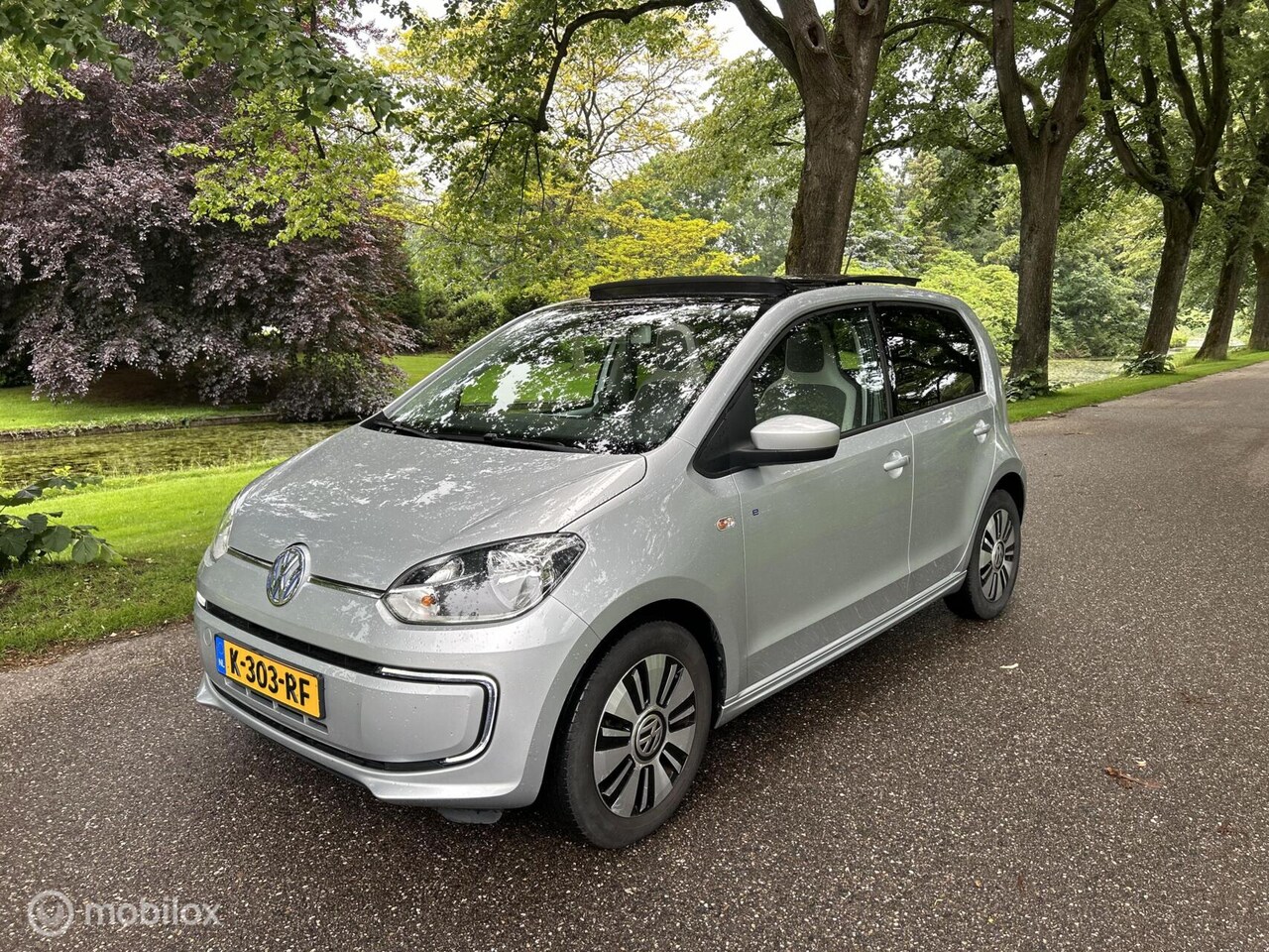 Volkswagen e-Up! - / Nieuwstaat / Pano / Airco / inruil mogeli - AutoWereld.nl
