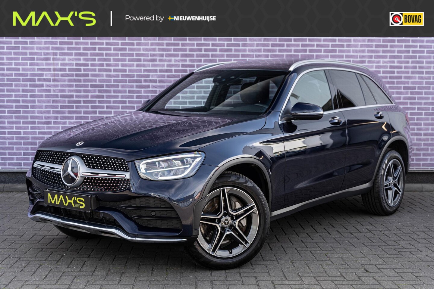 Mercedes-Benz GLC-klasse - 300e 4MATIC Business Solution AMG | Panoramadak | Achteruitrijcamera | Navigatie | 19" Lic - AutoWereld.nl