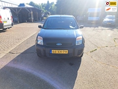 Ford Fusion - 1.4-16V Champion