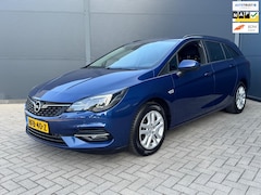 Opel Astra Sports Tourer - 1.2 Blitz Edition / Camera / Navi / Pdc