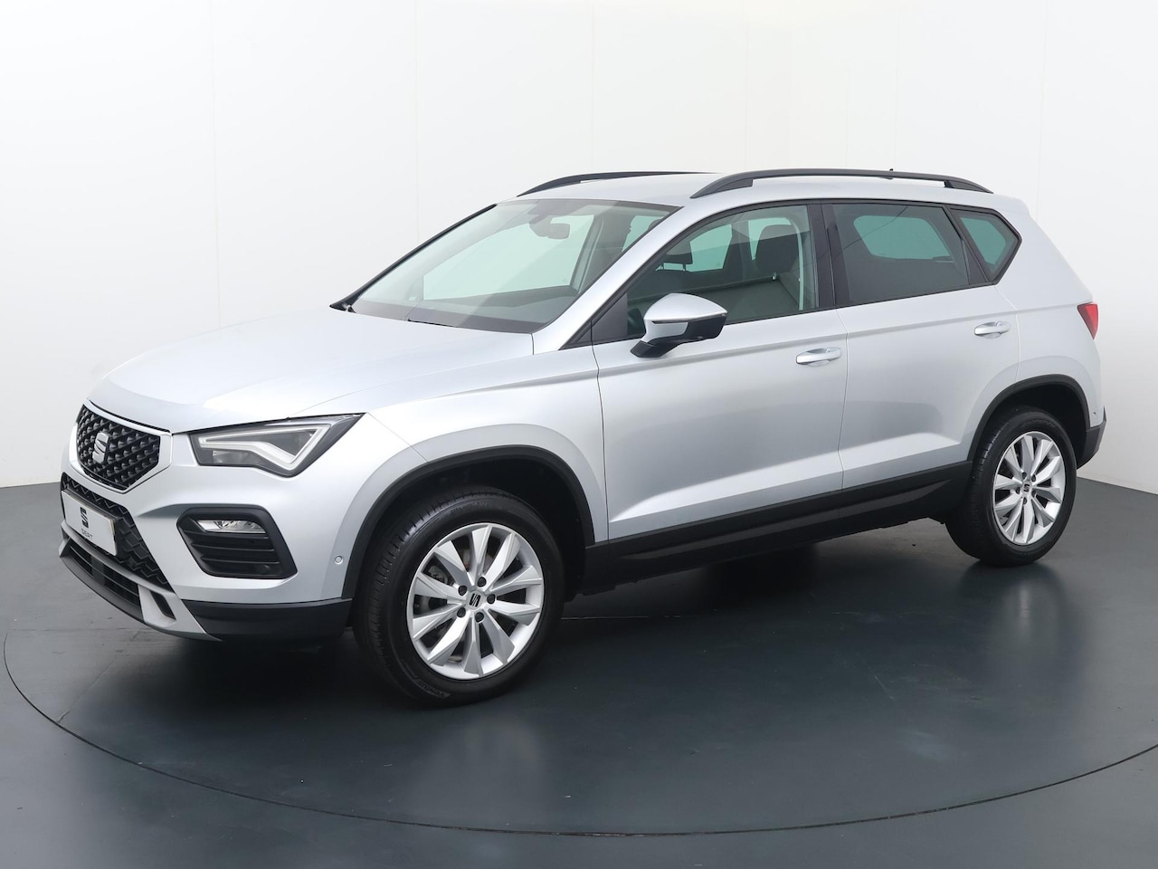 Seat Ateca - 1.5 TSI Style Business Intense | 150 PK | Automaat | Trekhaak wegklapbaar | Navigatiesyste - AutoWereld.nl