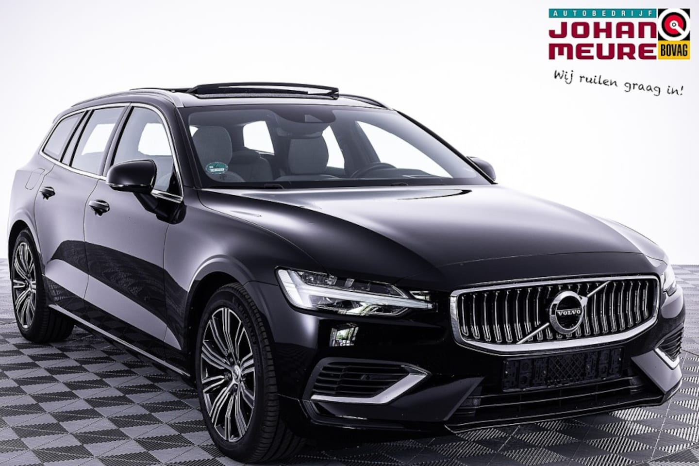 Volvo V60 - T6 AWD Recharge Inscription | PANORAMADAK | harman/kardon | PHEV - AutoWereld.nl
