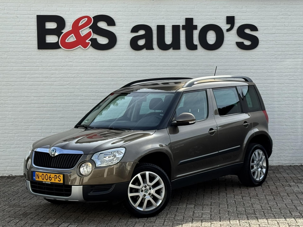 Skoda Yeti - 1.2 TSI Ambition 100% onderhouden Clima Cruise DAB radio All season banden - AutoWereld.nl