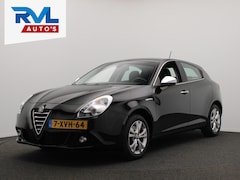 Alfa Romeo Giulietta - 1.4 T Distinctive Lusso Automaat Leder Navigatie Climate-control Cruise * Origineel Nederl