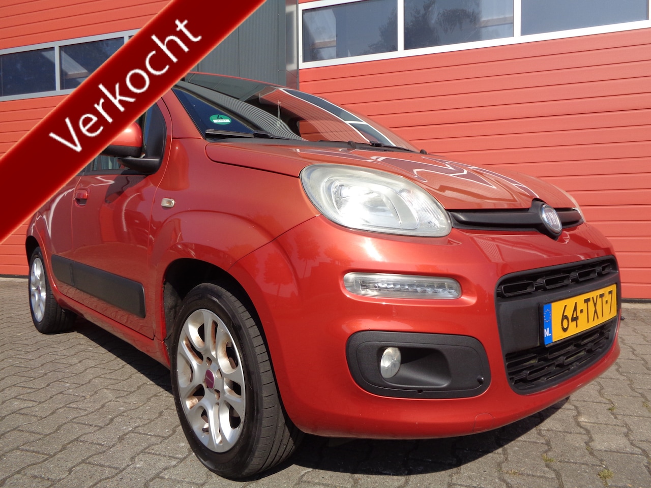 Fiat Panda - 0.9 TwinAir Lounge 86PK Airco Cruise NL-Auto APK 27-06-2026 - AutoWereld.nl