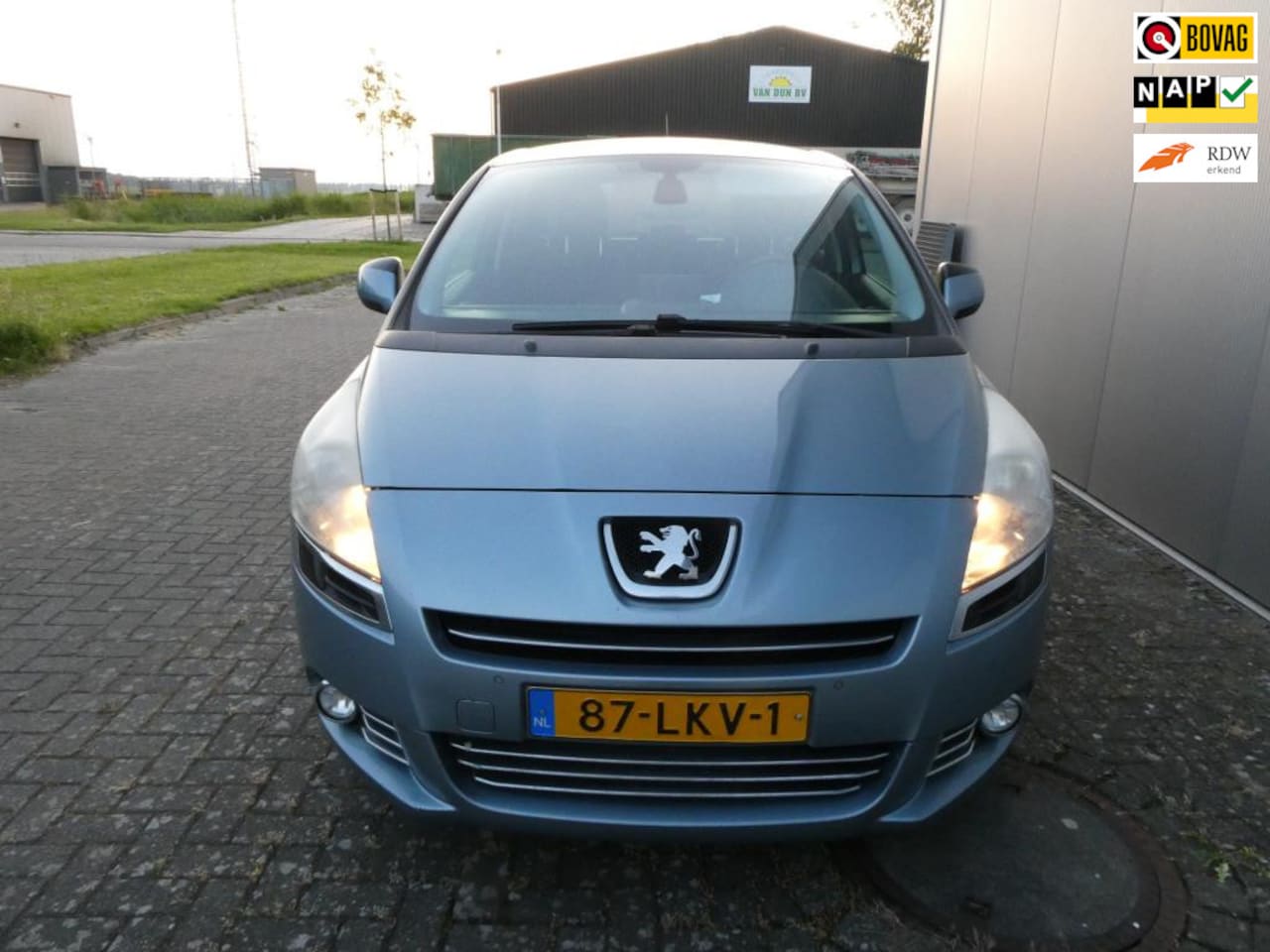 Peugeot 5008 - 1.6 HDiF Blue Lease 5p. 1.6 HDiF Blue Lease 5p. - AutoWereld.nl