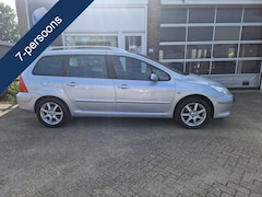 Peugeot 307 SW - 1.6-16V 7Persoons - Clima - Cruise - Trekhaak -Pano-dak - Apk 21-07-2026