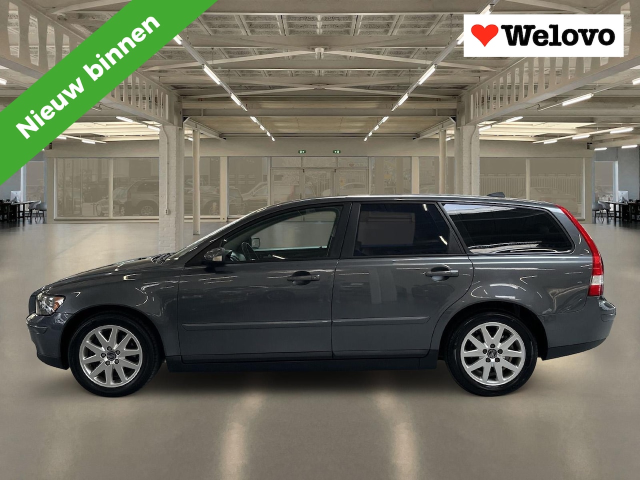 Volvo V50 - 2.4 Incl BTW, Rijklaar+garantie, Leder, verwarmde voorstoelen... - AutoWereld.nl