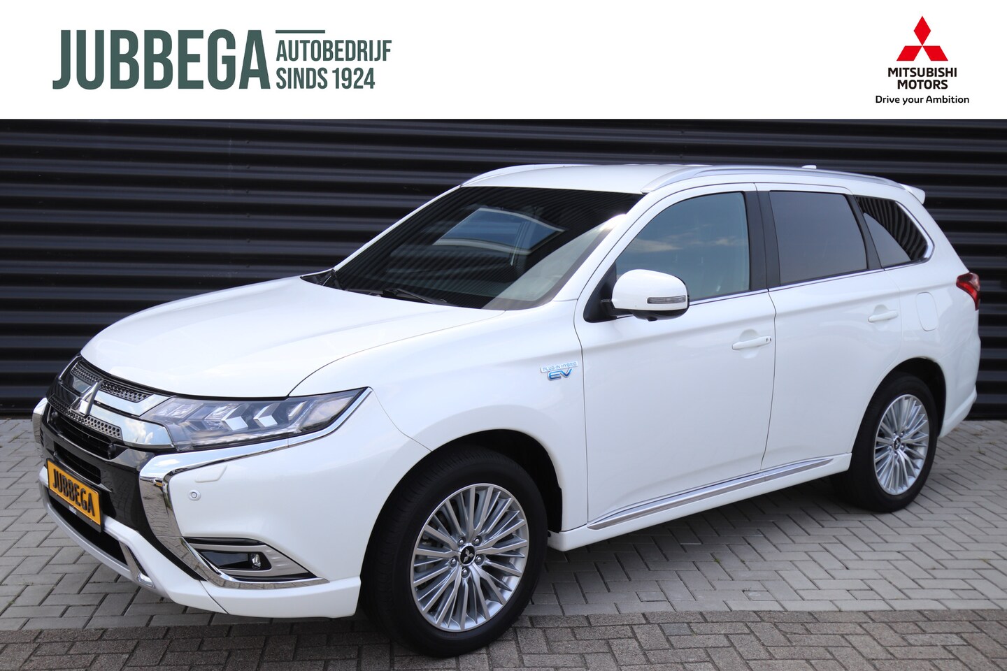 Mitsubishi Outlander - 2.4 PHEV Instyle Leder, E.Achterklep - AutoWereld.nl