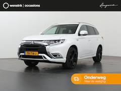 Mitsubishi Outlander - 2.4 PHEV Intense+ | Bluetooth | Parkeercamera | Stoelverwarming/verkoeling | Keyless Go |