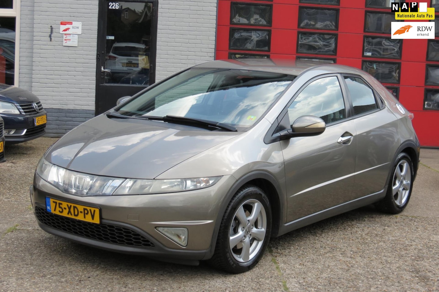 Honda Civic - 1.4 Sport 1.4 Sport , AIRCO , TREKHAAK ,LM VELG - AutoWereld.nl