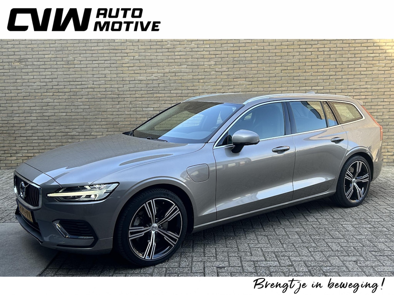 Volvo V60 - 2.0 T6 340pk Recharge AWD Business Pro | Adaptieve cruise | Pilot assist | Virtual cockpit - AutoWereld.nl