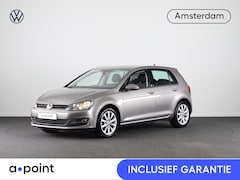 Volkswagen Golf - 1.2 TSI Highline 110PK | Navigatie | Camera | Sportstoelen | Parkeersensoren |