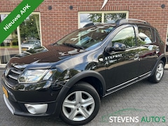 Dacia Sandero Stepway - 0.9 TCe Lau. NIEUWE APK / TREKHAAK / AIRCO / LEER / CRUI