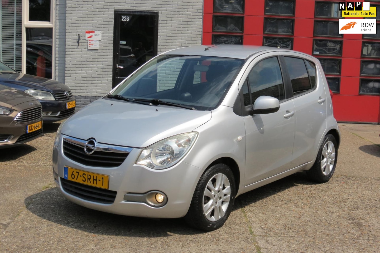 Opel Agila - 1.0 Edition 1.0 Edition , AIRCO, TREKHAAK, CR CONTROL - AutoWereld.nl