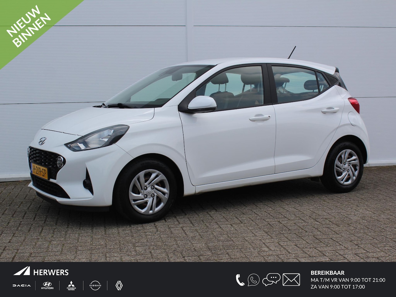 Hyundai i10 - 1.0 Comfort / Navigatie d.m.v. Apple Carplay/Android Auto / Cruise Control / Airco / Bluet - AutoWereld.nl
