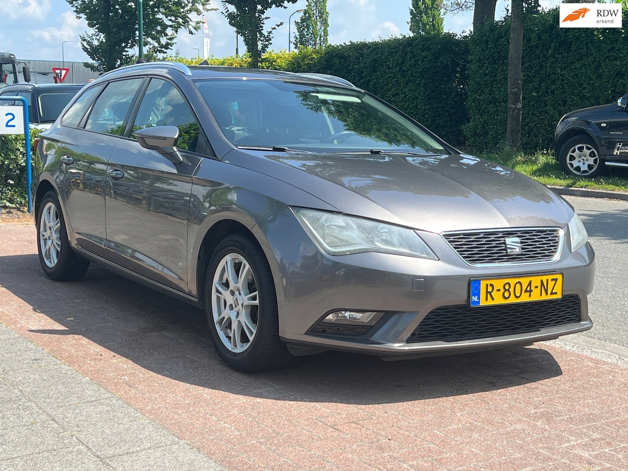 Seat Leon ST - 1.2 TSI Reference Business *NETTE AUTO - AutoWereld.nl
