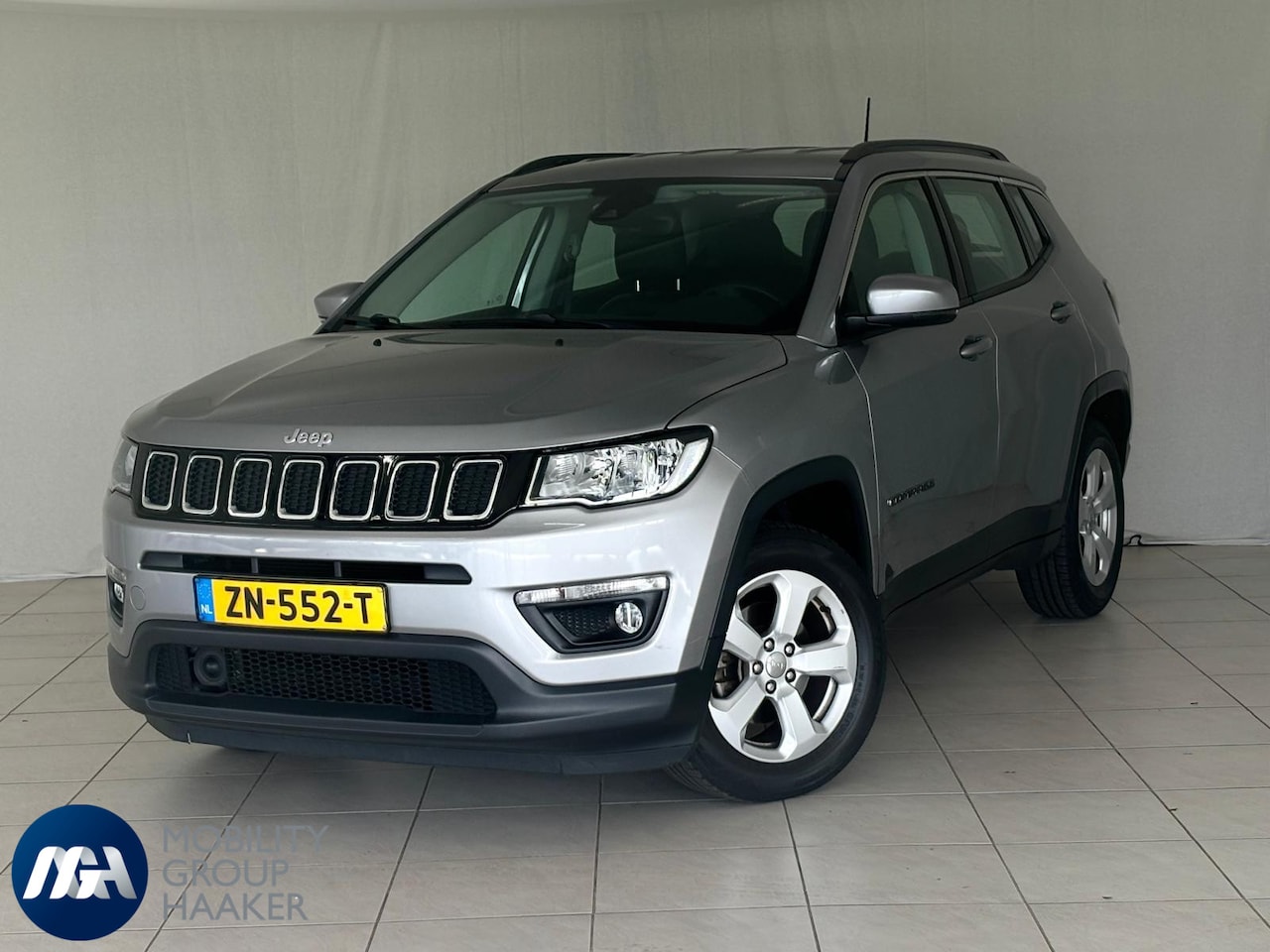 Jeep Compass - 1.4 MultiAir 140pk Longitude | Trekhaak | Caravan Trekker 1.500 KG | Navigatie | Half-Lede - AutoWereld.nl