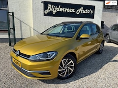 Volkswagen Golf - 1.5 TSI Highline Business R SOUND | PanoDak | LED | PDC | Keyless