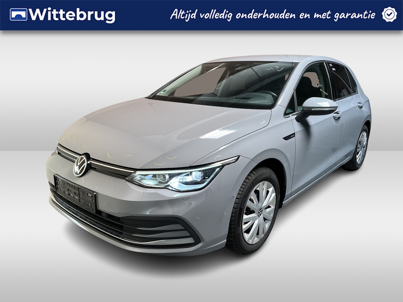 Volkswagen Golf - 1.5 TSI Style / 18" LMV/ MATRIX/ ELEKTR. STOELEN/ DIGITAL DASH/ APP-CONNECT/ CLIMA/ ADAPT. - AutoWereld.nl