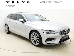 Volvo V60 - T6 340pk AWD Business Pro / Panorama dak / Trekhaak / Keyless entry / Pilot assist / Camer