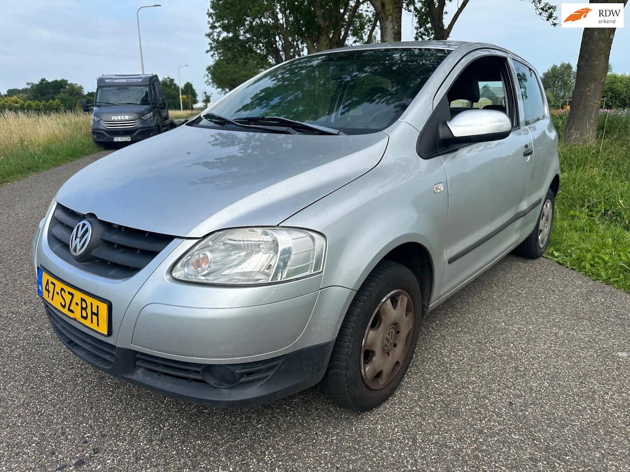 Volkswagen Fox - 1.2 Trendline|lees tekst motor goed - AutoWereld.nl